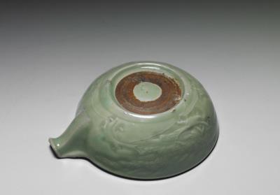 图片[3]-Yi-type bowl with incised and impressed decoration in celadon glaze, Longquan ware, Early Ming dynasty, Late 14th century-China Archive